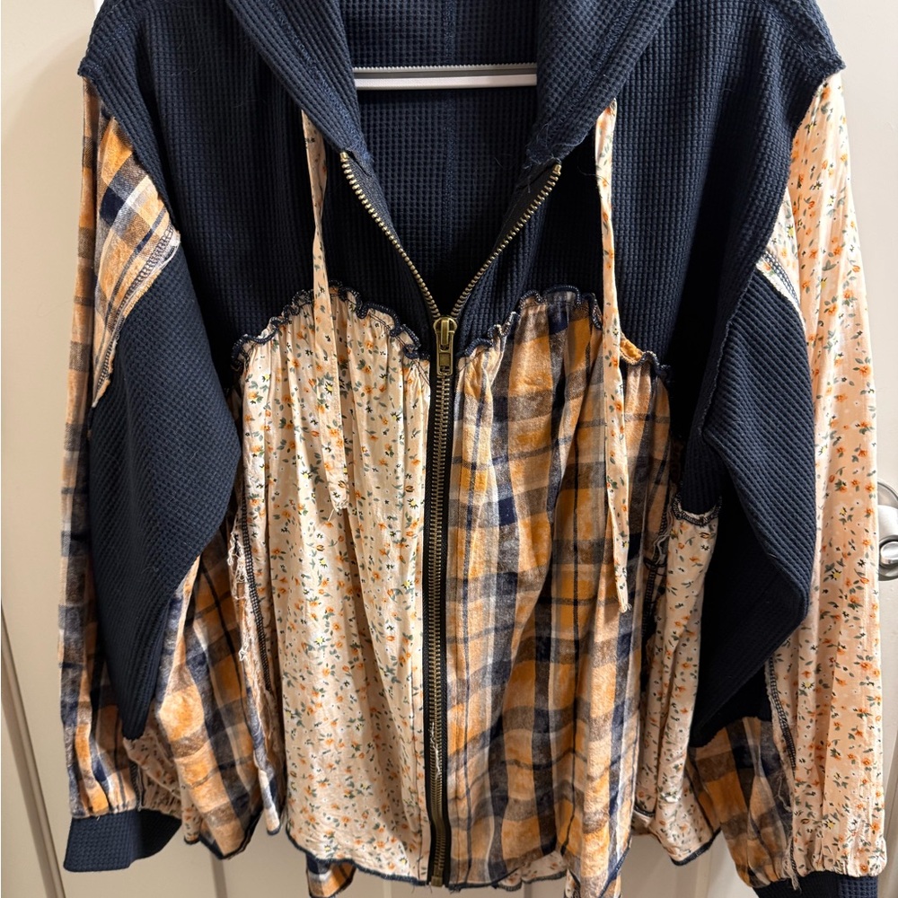 POL - Women's Navy and Yellow Plaid Jacket Size M - Picture 3 of 15